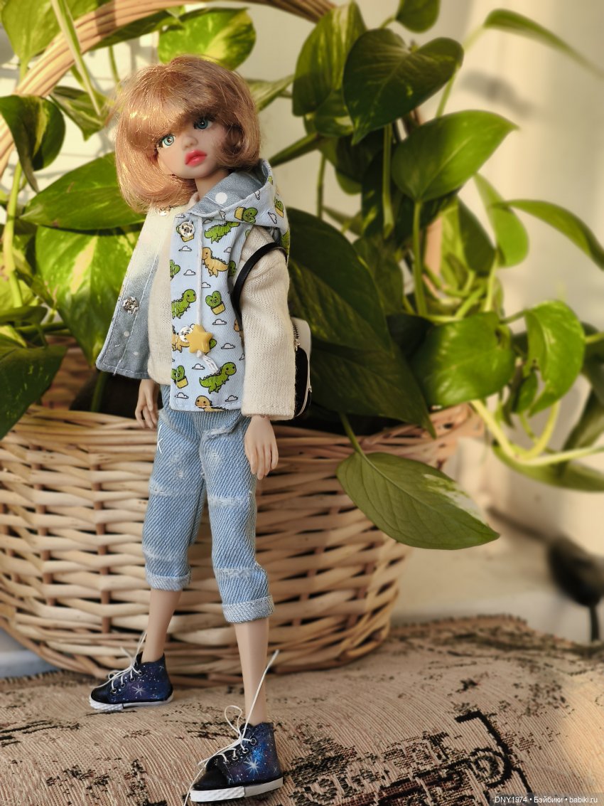 Софи на балконе — Куклы Milim Studio (Милим): российские БЖД (фото 2)