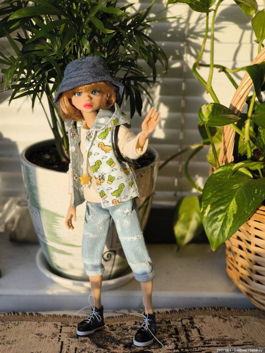 Софи на балконе — Куклы Milim Studio (Милим): российские БЖД (фото 5)