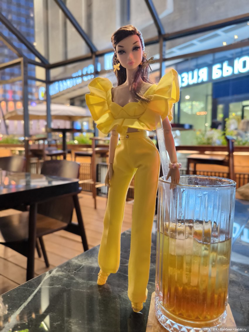 Мисаки гуляет, часть 2 — Куклы Integrity Toys (Интегрити): Poppy Parker