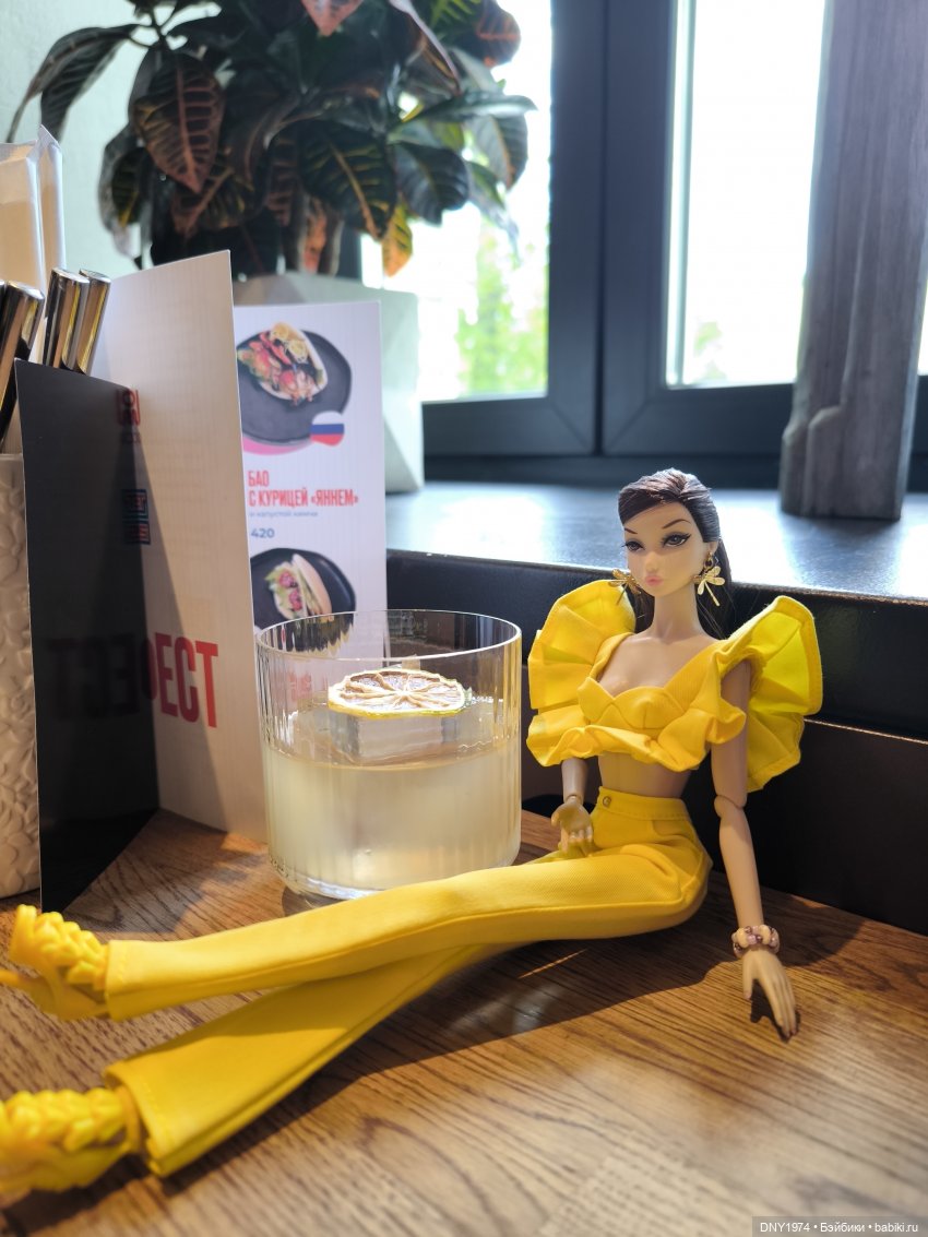 Мисаки гуляет, часть 2 — Куклы Integrity Toys (Интегрити): Poppy Parker