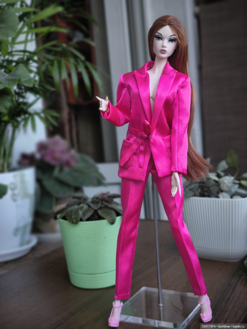 Две красотки — Фэшн (фото 4)