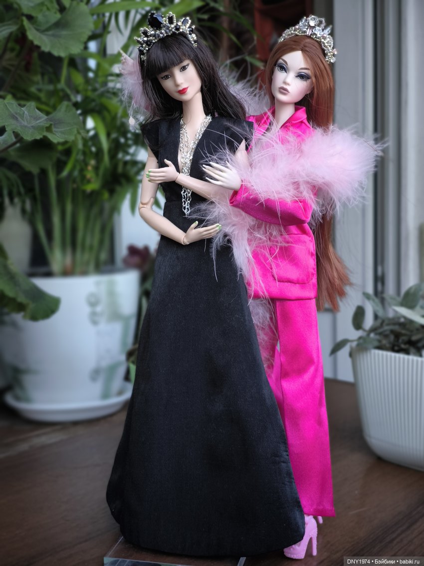 Две красотки — Фэшн