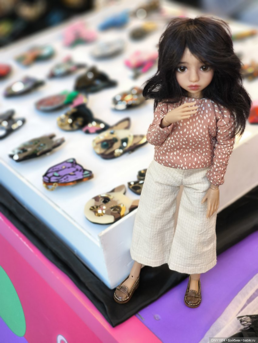 Варя гуляет по Москве — Куклы Milim Studio (Милим): российские БЖД (фото 6)