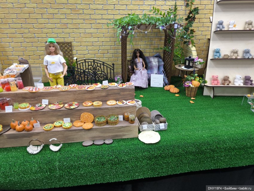 Территория кукол, небольшой обзор