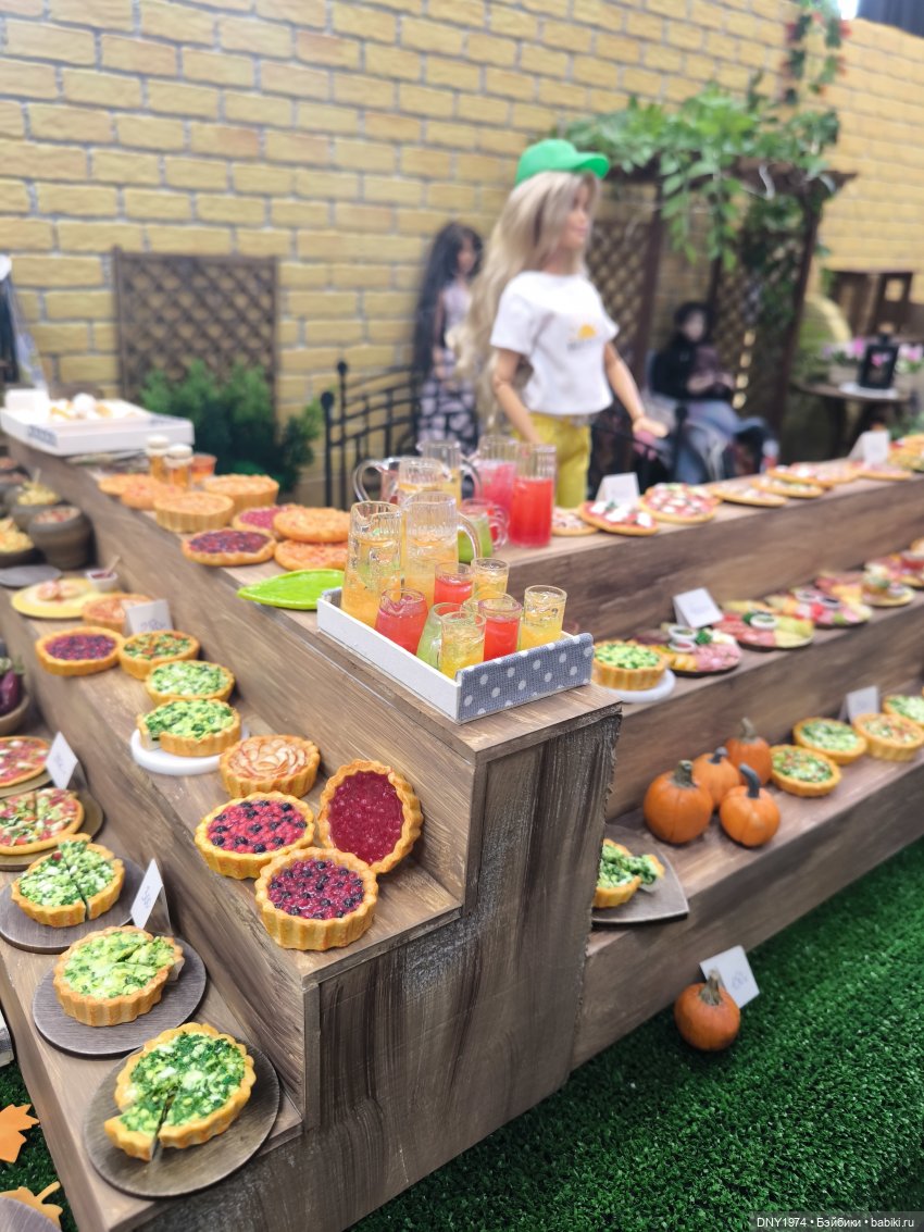 Территория кукол, небольшой обзор