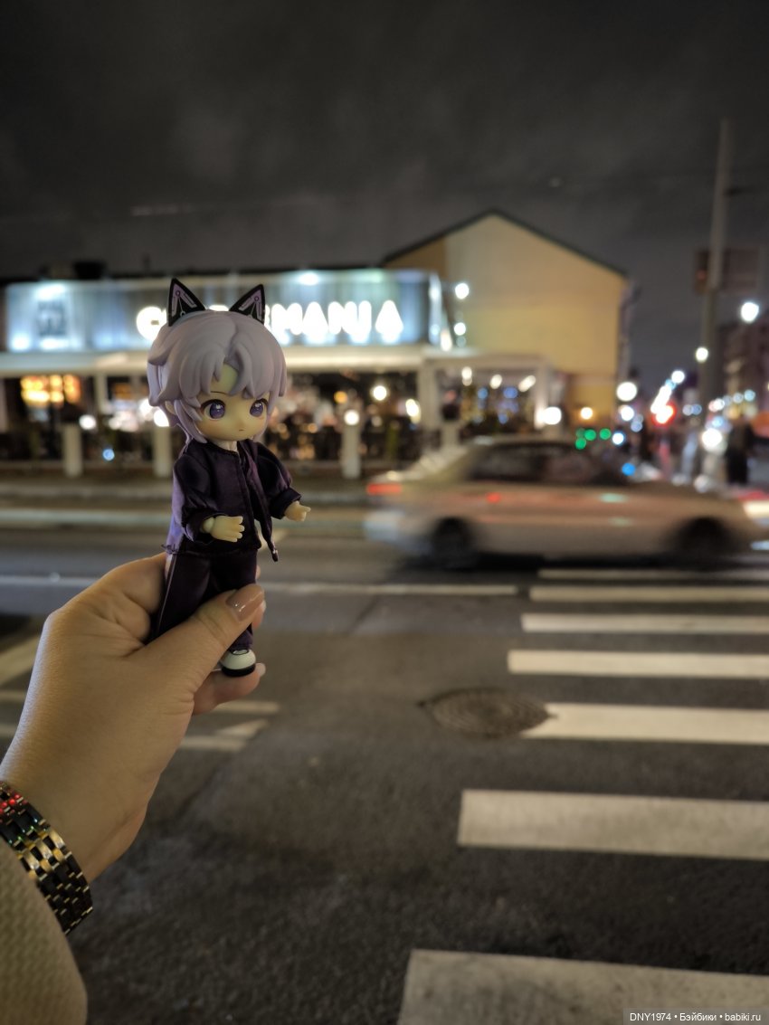 Волчонок и ночная Москва — Куклы Simontoys и Come4Free (Blind Box): Teennar