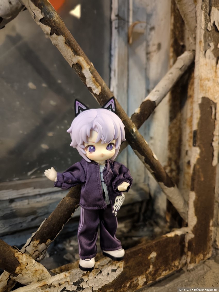 Волчонок и ночная Москва — Куклы Simontoys и Come4Free (Blind Box): Teennar