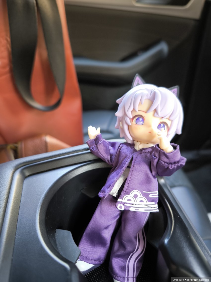 Волчонок и ночная Москва — Куклы Simontoys и Come4Free (Blind Box): Teennar (фото 5)