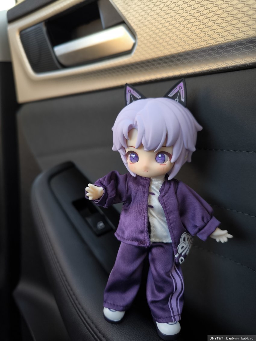 Волчонок и ночная Москва — Куклы Simontoys и Come4Free (Blind Box): Teennar (фото 3)