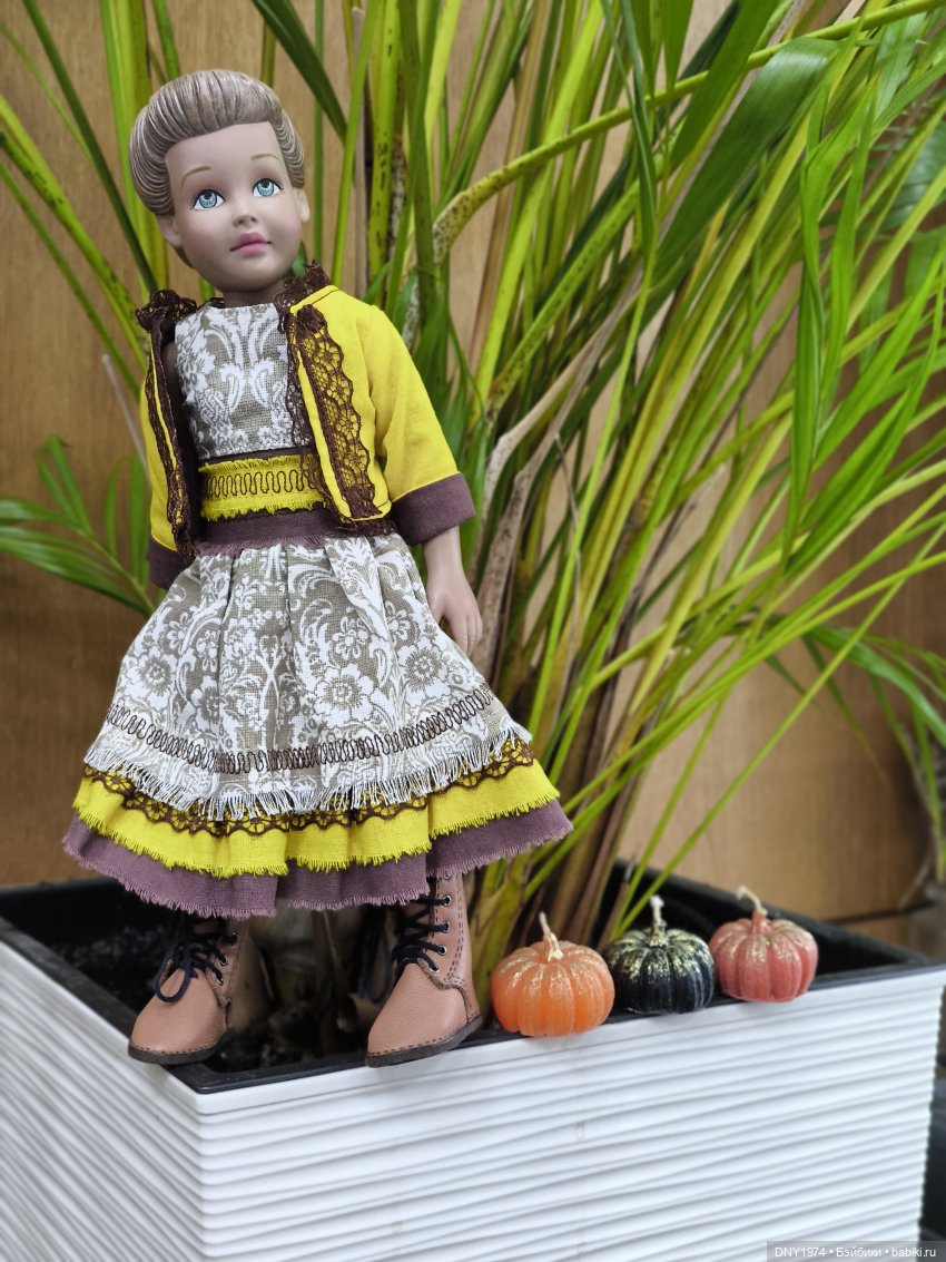 Уже дюжина — Куклы LeeAnn (Denis Bastien) и Marianna Oldenburg: винил (фото 6)