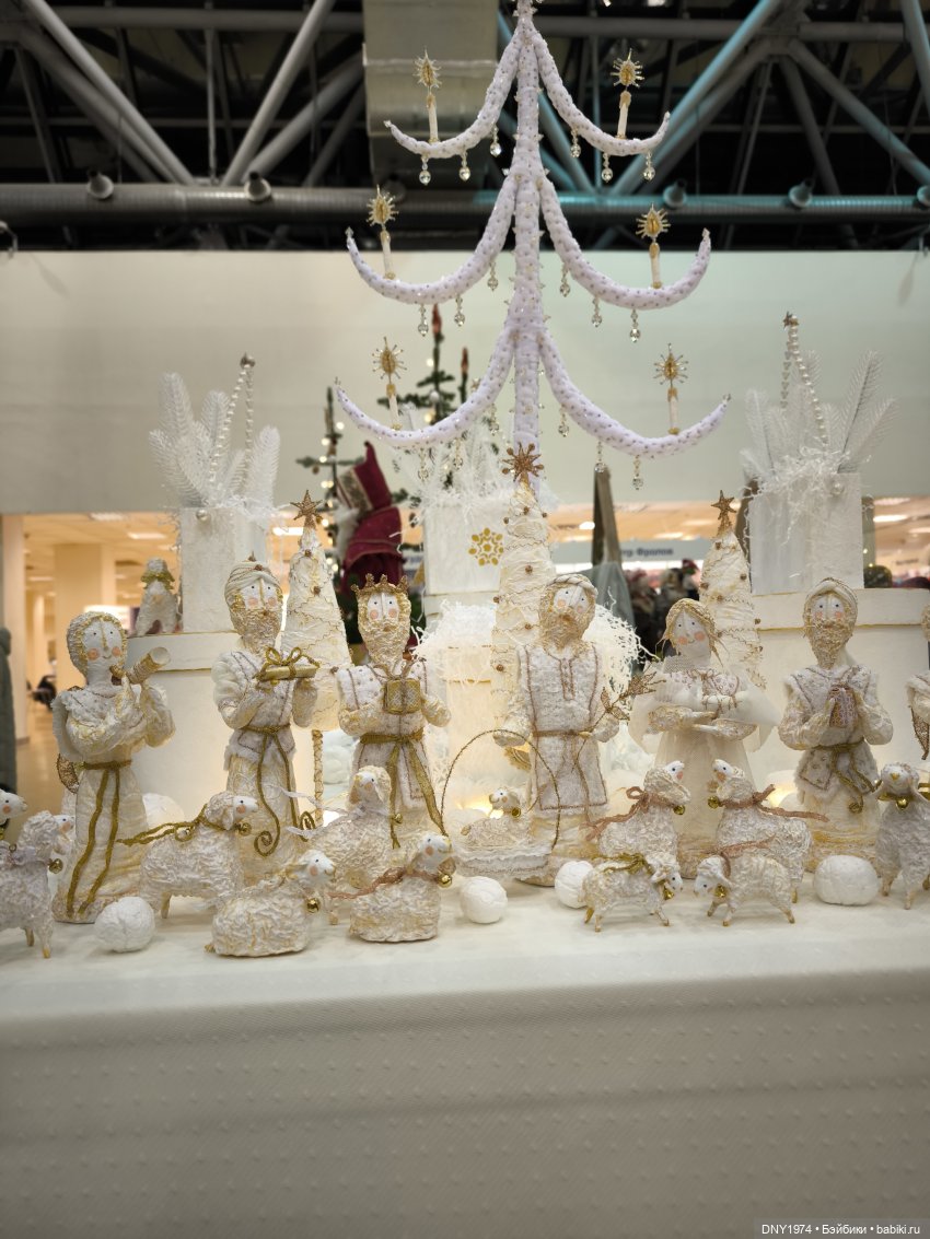 Бегом по выставке, часть 2, сказочная. Искусство куклы 2024