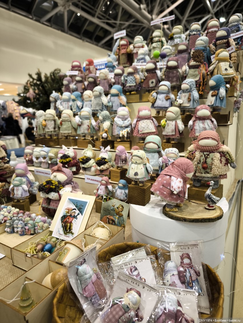 Бегом по выставке, часть 2, сказочная. Искусство куклы 2024