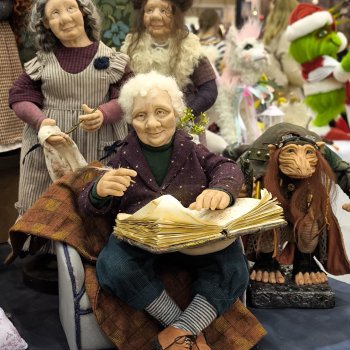 Бегом по выставке, часть 2, сказочная. Искусство куклы 2024