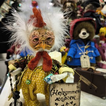 Бегом по выставке, часть 3, с пушистиками. Искусство куклы 2024