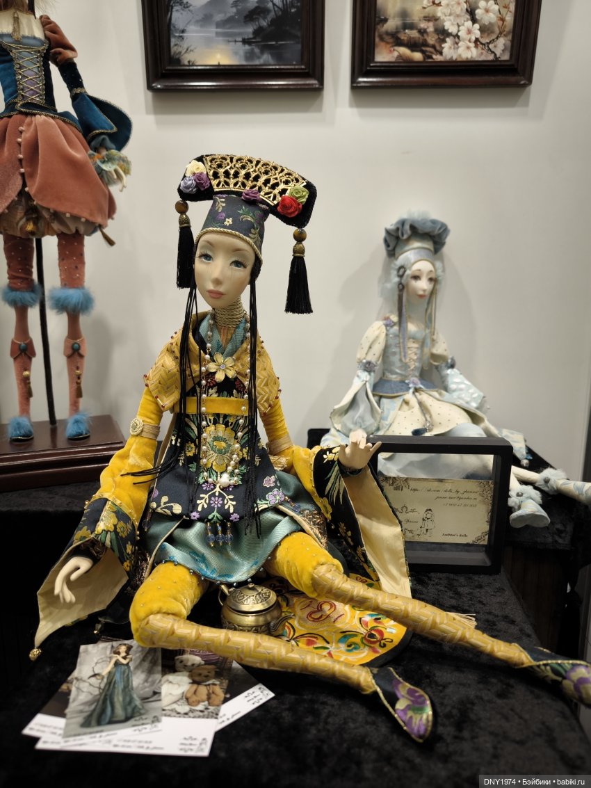 Второй раз на выставке, уже не бегом, часть 1. Искусство куклы 2024