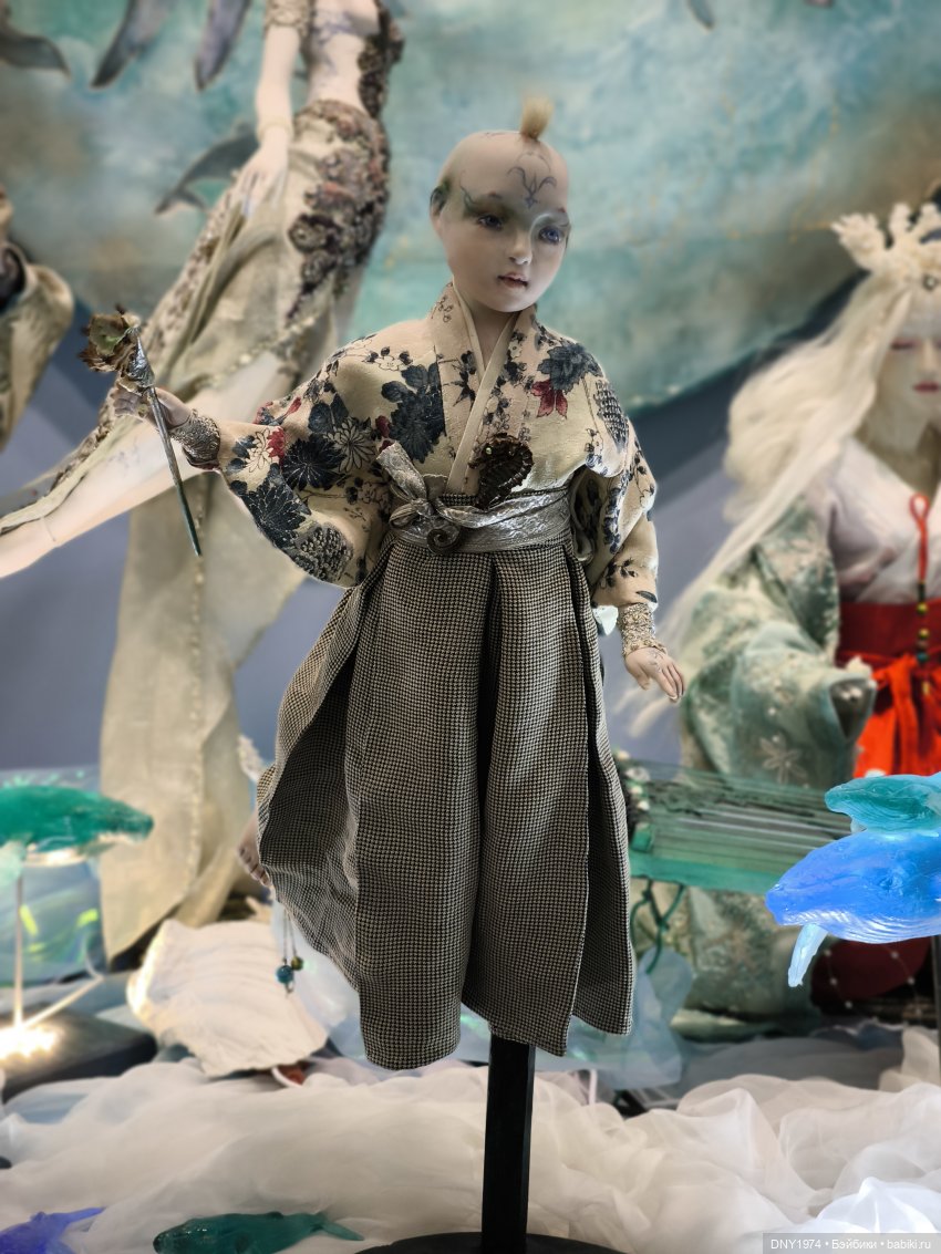 Второй раз на выставке, уже не бегом, часть 1. Искусство куклы 2024