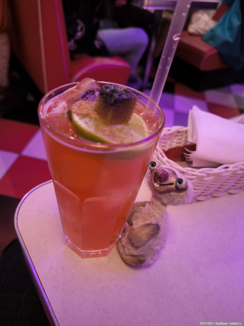 Прогулка Сида по Арбату — Домашние фото авторских игрушек: Тедди