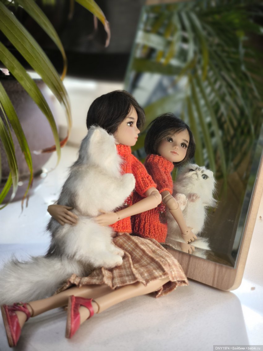 Перед зеркалом девчушка — Куклы Milim Studio (Милим): российские БЖД (фото 6)