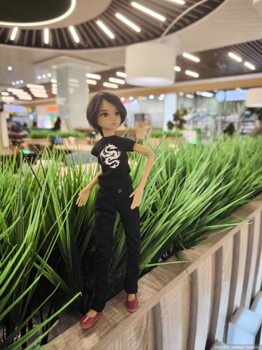 Перед зеркалом девчушка — Куклы Milim Studio (Милим): российские БЖД