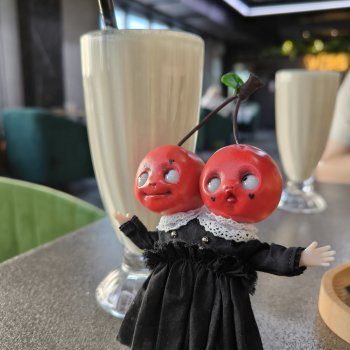 Ягодки, такие ягодки