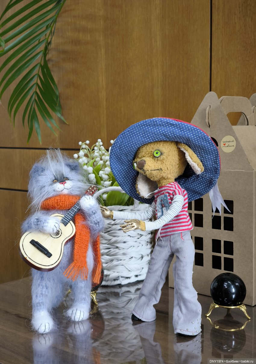 В нерабочей обстановке — Домашние фото авторских игрушек: Тедди (фото 5)