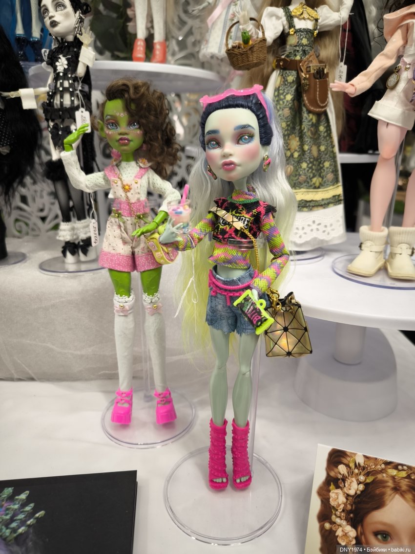 Модные куклы на Тишинке | Бэйбики Модные куклы на Тишинке — Выставки кукол и мишек Тедди: фоторепортажи (фото 4)