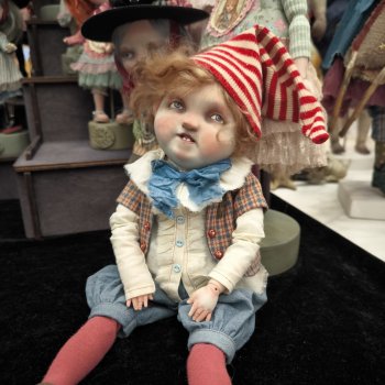 Модные куклы на Тишинке