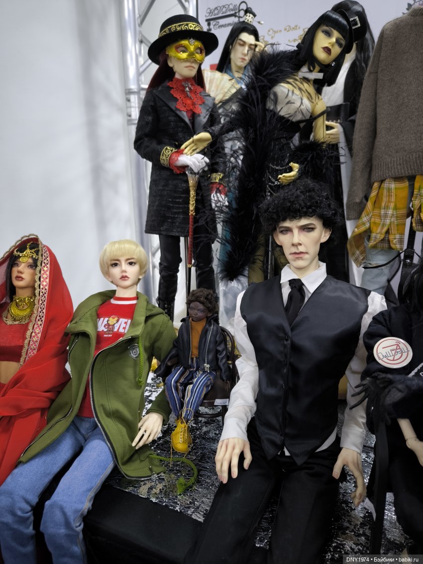 Мой четвертый Доллскар — Коллекции кукол BJD (БЖД): фото витрин