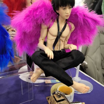 Пробежимся по Территории кукол, часть 1