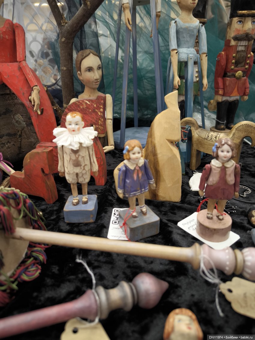 Мартовская Тишинка, часть четвёртая, обо всём подряд