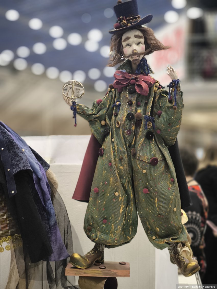 Мартовская Тишинка, часть о самом-самом