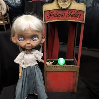 Мартовская Тишинка, часть третья, про Блайз, монстров, и не только