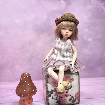 Младшая приехала!