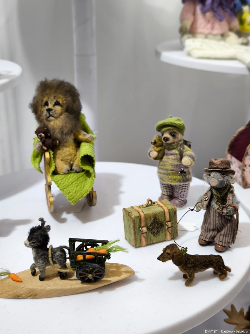 Апрельские мишки и куклы на Тишинке, ч. 1