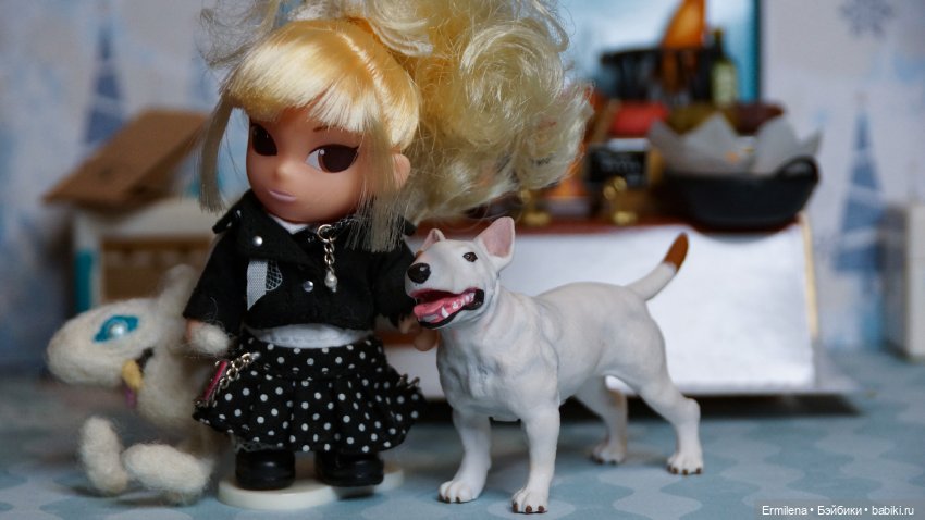 Меме и ее пес