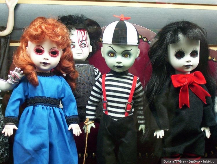 Истории про живых проклятых кошмарных и про страшных кукол из фильмов