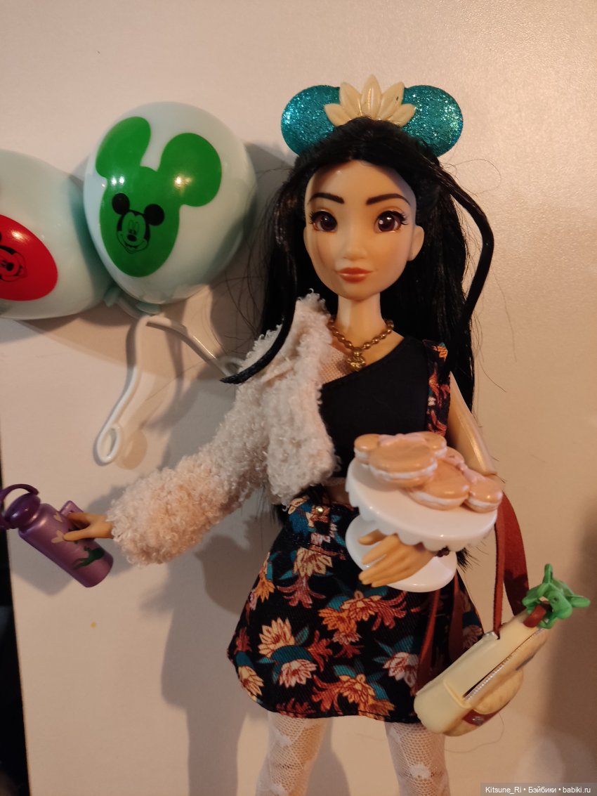 Обзорное и сравнительное. ILY Disney 4ever - фанатки Белоснежки и Тианы