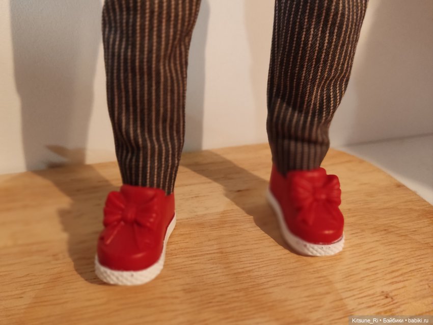 Обзорное и сравнительное. ILY Disney 4ever - фанатки Белоснежки и Тианы