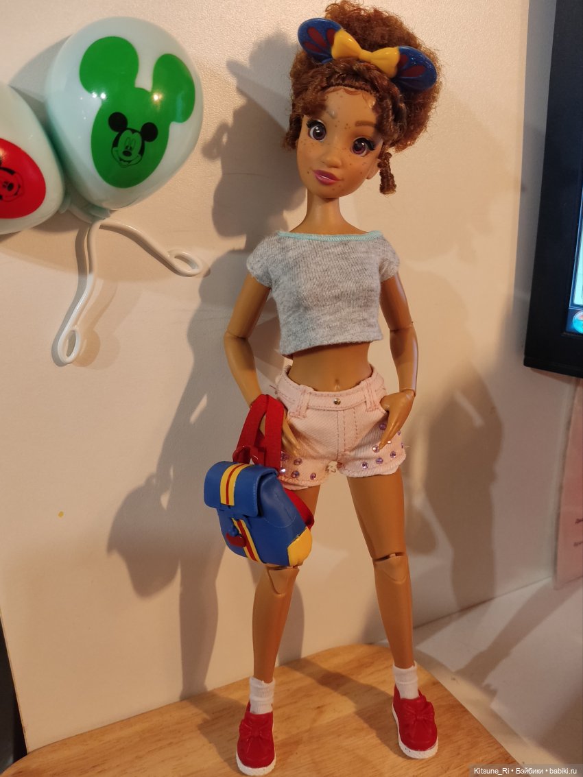 Обзорное и сравнительное. ILY Disney 4ever - фанатки Белоснежки и Тианы