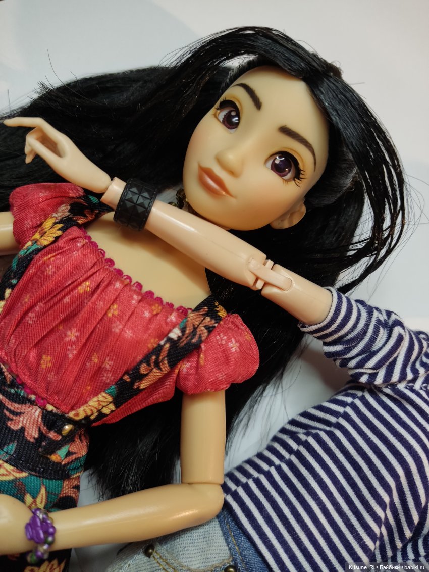 Обзорное и сравнительное. ILY Disney 4ever - фанатки Белоснежки и Тианы