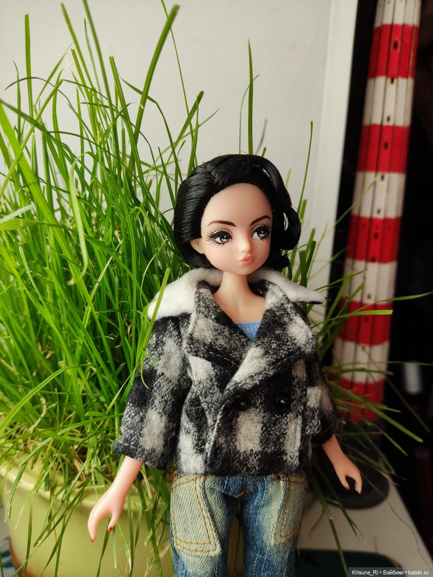 Прогулка по подоконнику☺ | Бэйбики Прогулка по подоконнику☺ — Азиатские виниловые куклы (разное): Китай (фото 2)