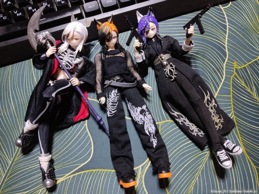 Past in Sicily: ТроеПадрие