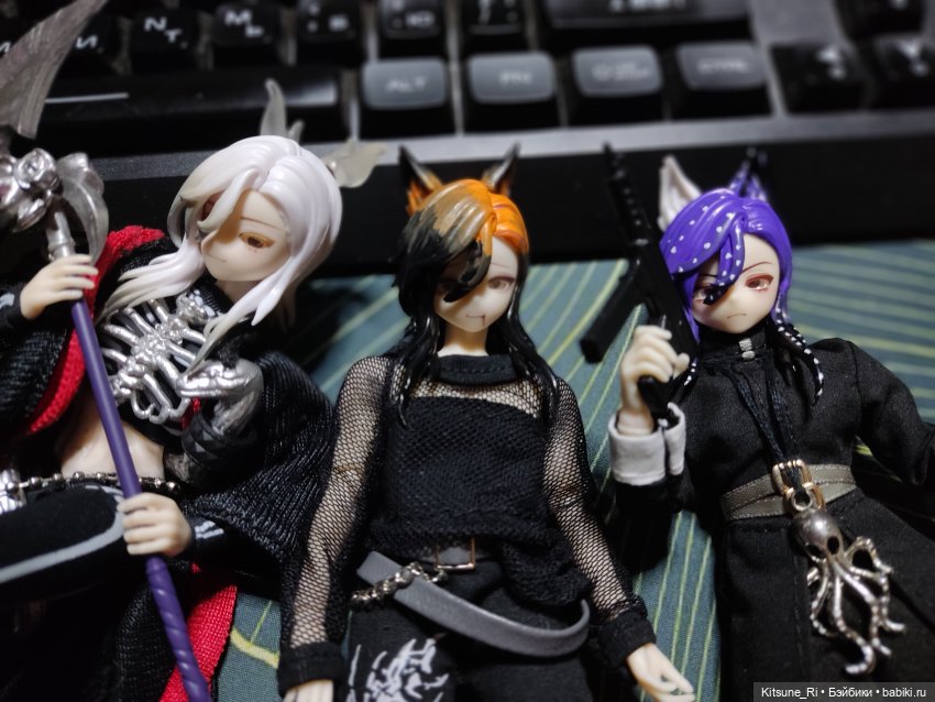 Past in Sicily: ТроеПадрие