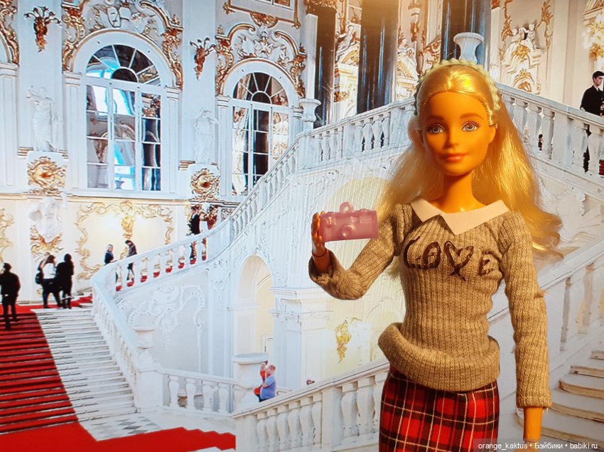 Цветы шиповника. Часть 7. Лера с Машей в Эрмитаже (фото 2)