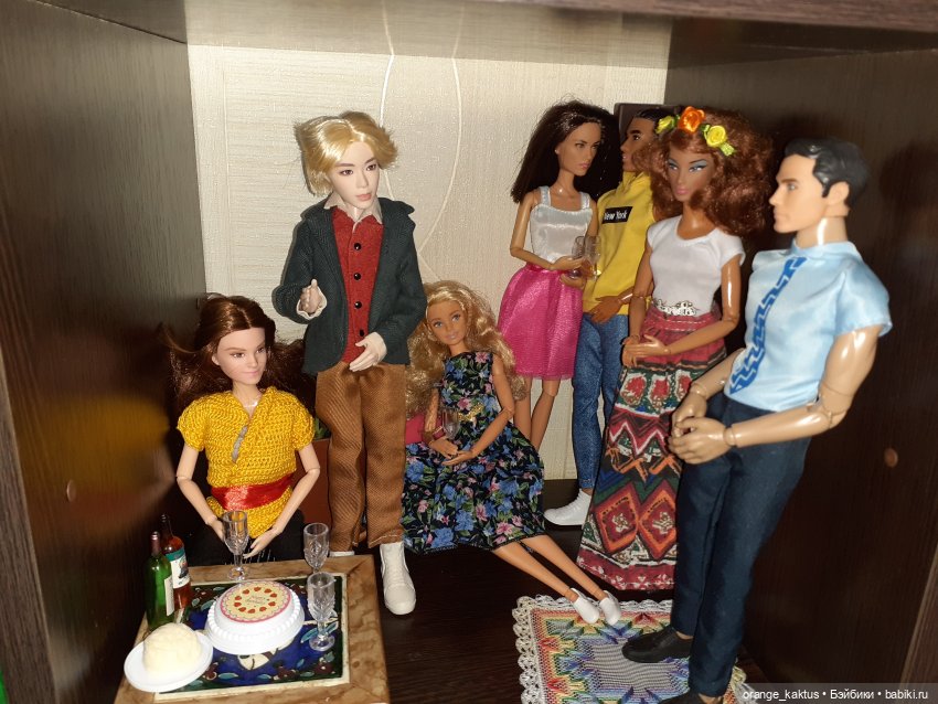 Цветы шиповника Часть 25. День рождения Кактуса