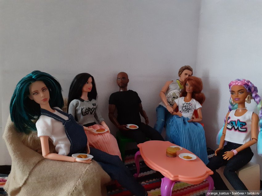 Как мои новенькие Масленицу встречали