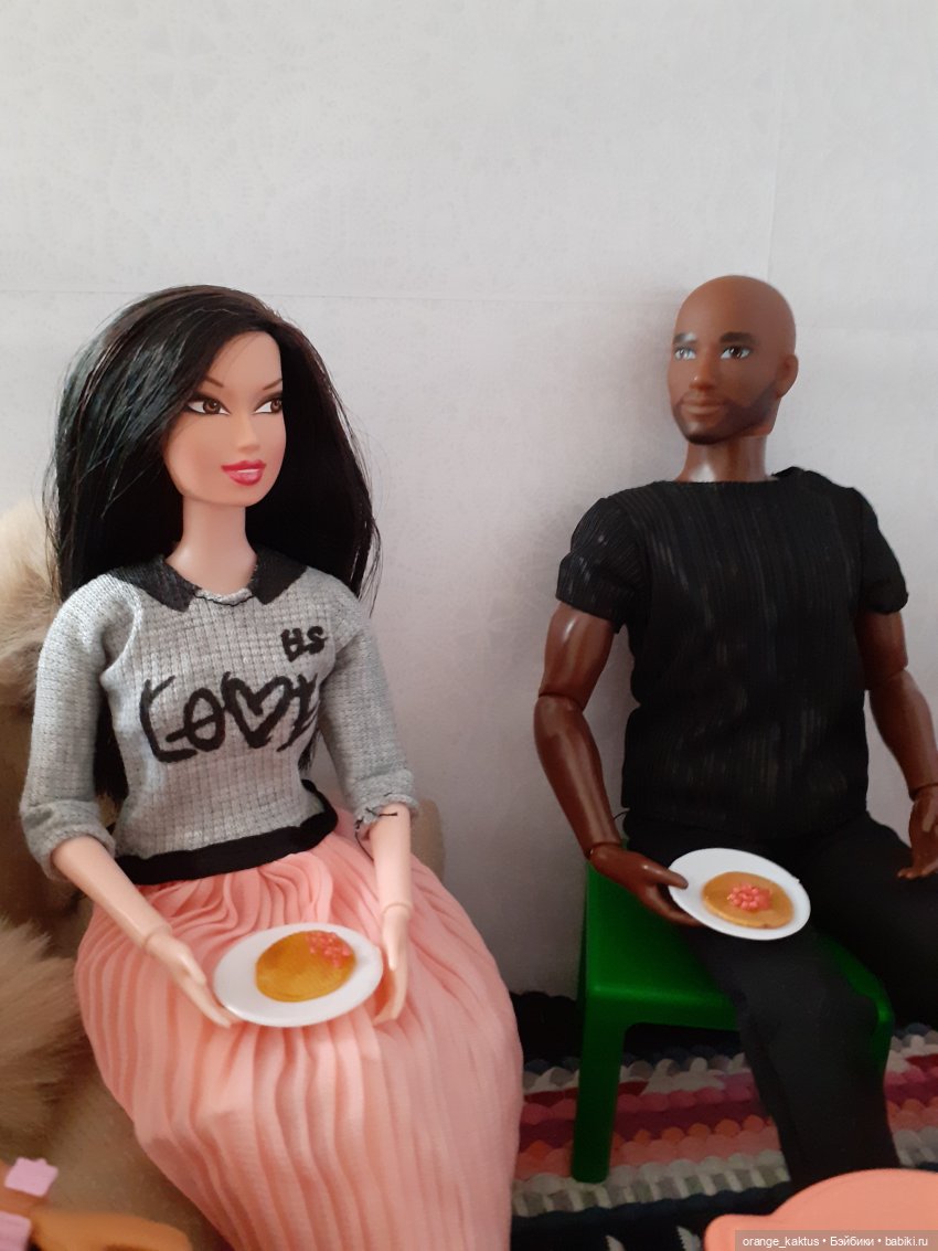 Как мои новенькие Масленицу встречали