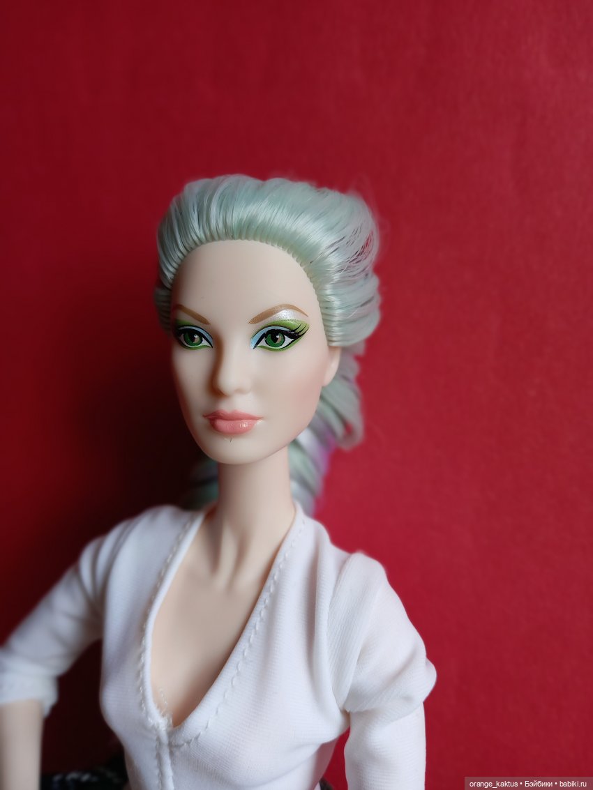 Коварная ящерица — Куклы Barbie (Барби): Looks (фото 3)