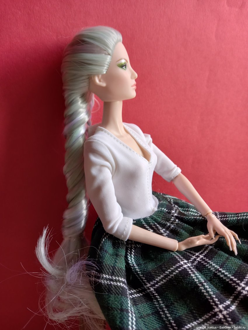 Коварная ящерица — Куклы Barbie (Барби): Looks (фото 4)