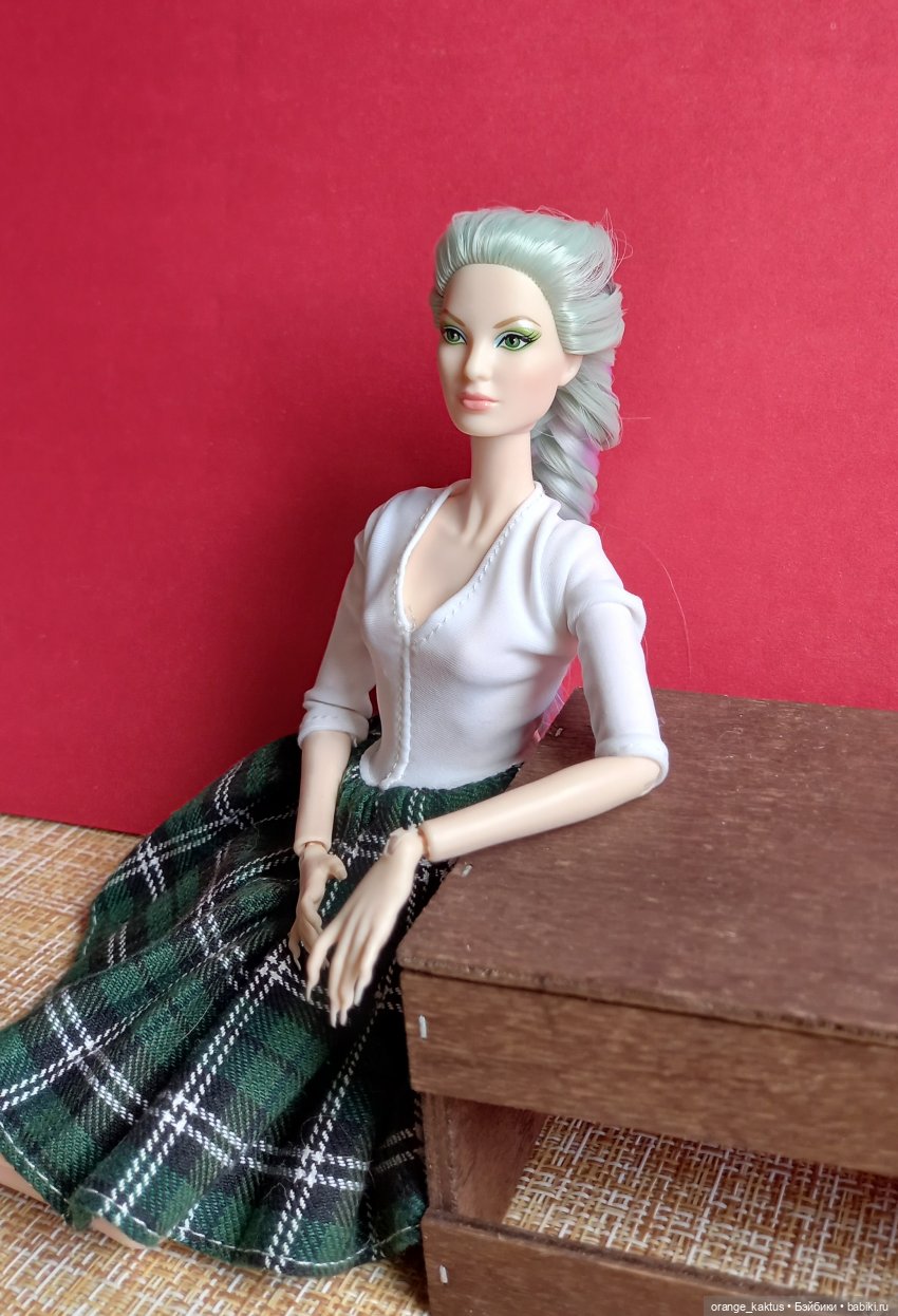 Коварная ящерица — Куклы Barbie (Барби): Looks (фото 5)